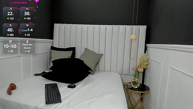 chloe zulay online show from 02.09.25