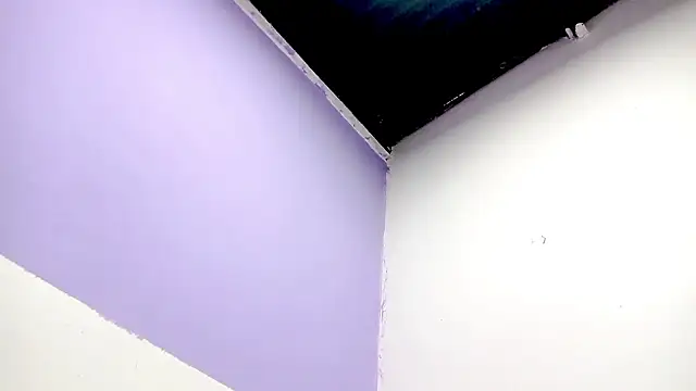 PetiteIvoryQueen19 online show from 02.12.26