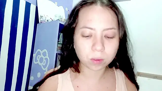 PetiteIvoryQueen19 online show from 05.18.26