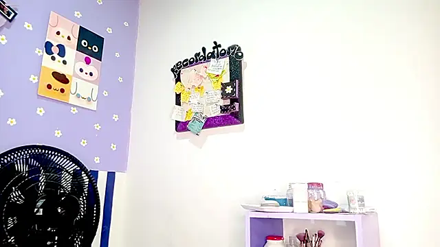 PetiteIvoryQueen19 online show from 05.29.26