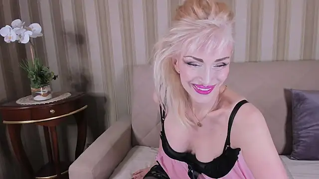 Rita Farel online show from 03.30.26