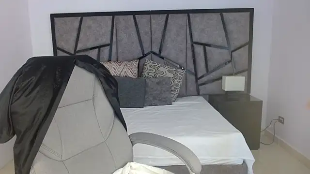 Snapshot of adhara_cortez chatting on 02.19.26 adhara cortez online show from 02.19.26