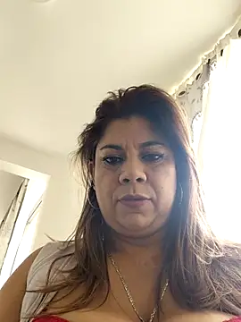 Laura-Hernandez online show from 04.18.26