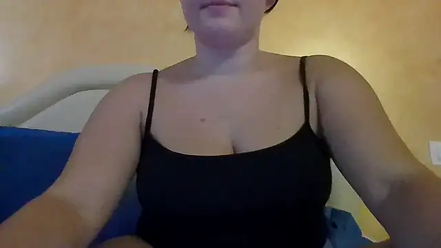 Chicamora online show from 09.23.25