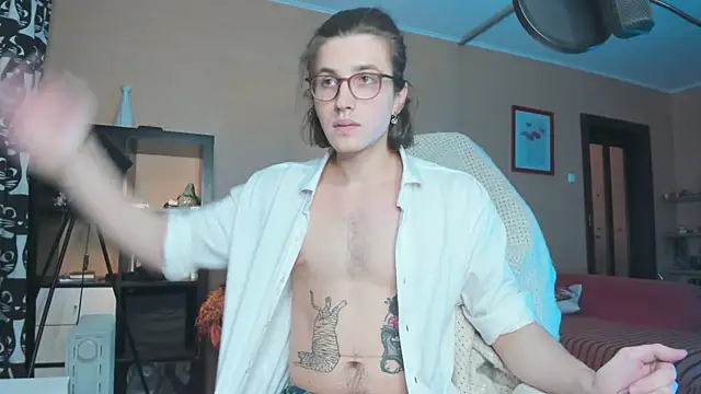 Snapshot of daddyMarty420 chatting on 11.20.25 daddyMarty420 online show from 11.20.25