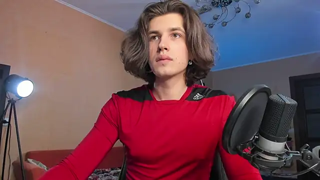 Snapshot of daddyMarty420 chatting on 12.15.25 daddyMarty420 online show from 12.15.25