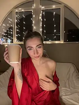 kira proxima 02 online show from 12.15.24