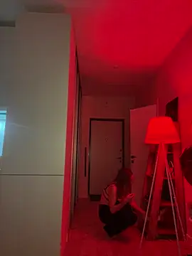 kira proxima 02 online show from 03.13.25