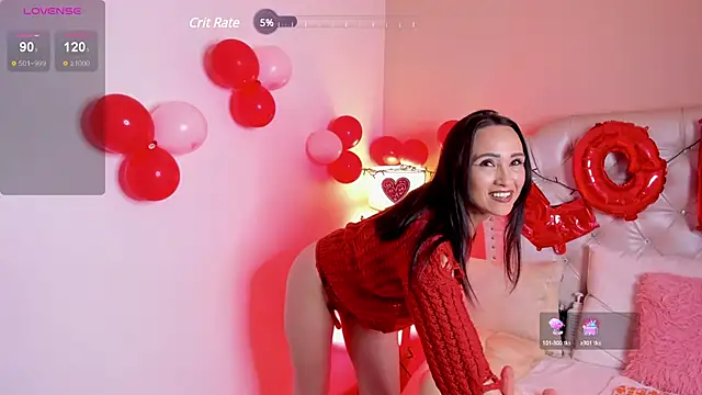 Snapshot of AliceLamore chatting on 02.11.25 AliceLamore online show from 02.11.25