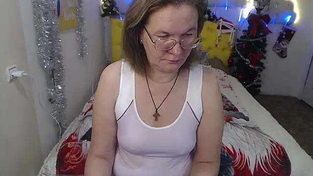 HolyMilfa online show from 01.08.25