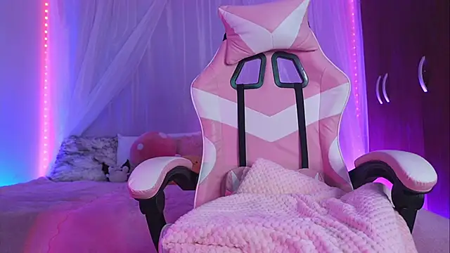 Lilou albrecht online show from 03.25.26