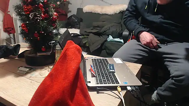 mikeythebestsucker online show from 12.24.24