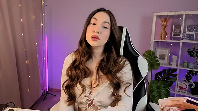 Snapshot of MelissaLovvv chatting on 02.15.26 MelissaLovvv online show from 02.15.26