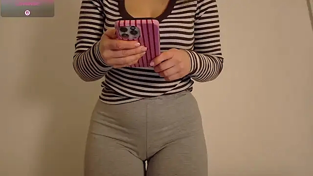 kotekxx000 online show from 12.16.25