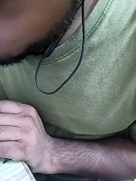 Snapshot of Hot_boy_Rudra chatting on 09.10.25 Hot boy Rudra online show from 09.10.25