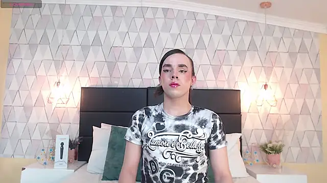 JustinePerry online show from 09.15.25