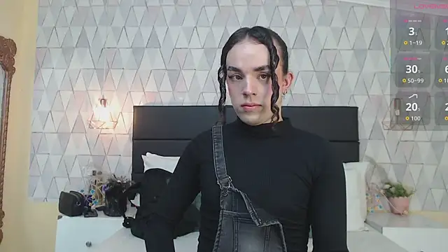 JustinePerry online show from 09.29.25