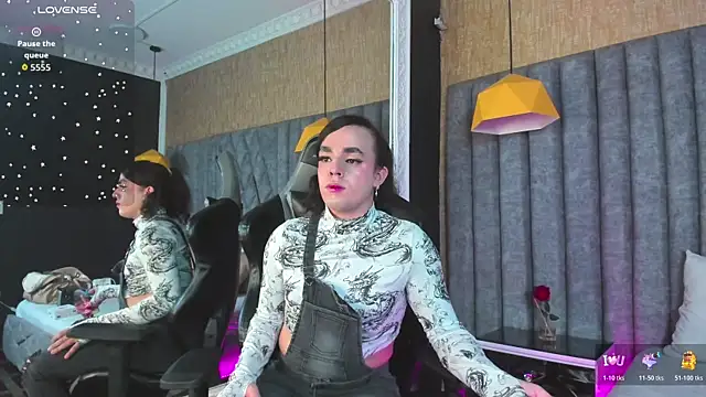 JustinePerry online show from 02.06.26