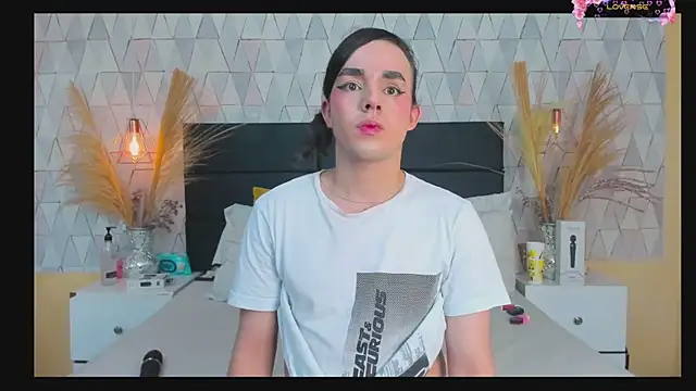 Snapshot of JustinePerry chatting on 03.02.26 JustinePerry online show from 03.02.26