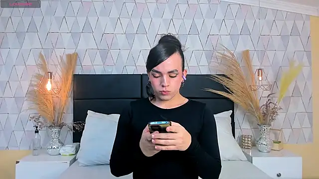 Snapshot of JustinePerry chatting on 03.28.26 JustinePerry online show from 03.28.26