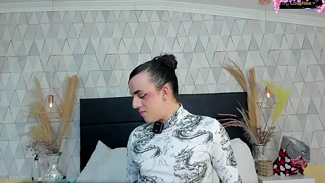 Snapshot of JustinePerry chatting on 04.08.26 JustinePerry online show from 04.08.26