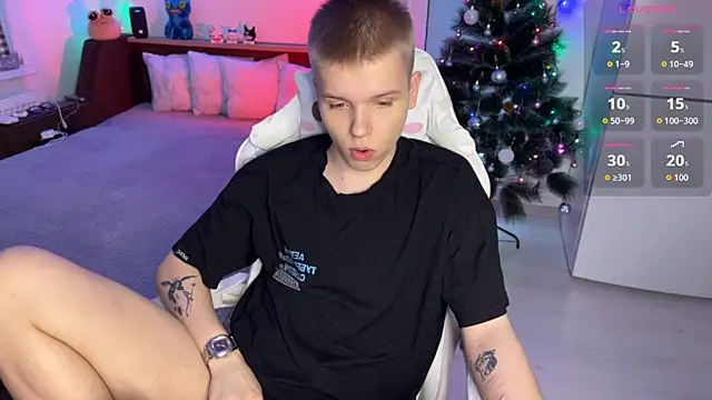 Snapshot of metratok chatting on 12.21.25 metratok online show from 12.21.25