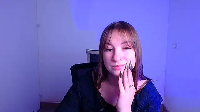 Evelina GG online show from 01.31.25