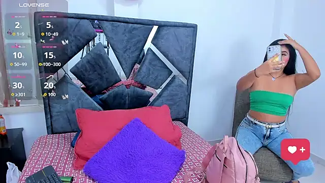 Dulce amg online show from 11.22.25