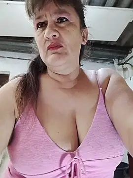 Snapshot of DirtyStefaniax chatting on 01.15.26 DirtyStefaniax online show from 01.15.26