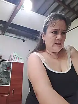 DirtyStefaniax online show from 06.18.26