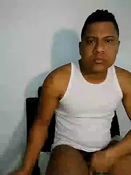 Snapshot of latinblack01 chatting on 12.04.24 latinblack01 online show from 12.04.24