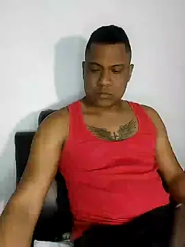 Snapshot of latinblack01 chatting on 12.12.24 latinblack01 online show from 12.12.24