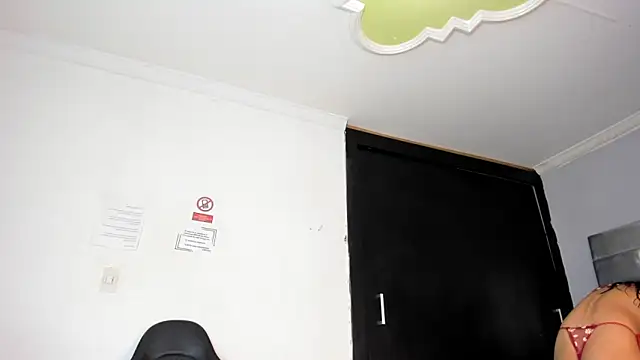 La Perversa69 online show from 11.23.25