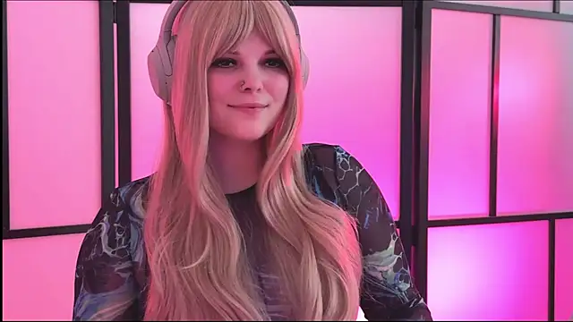 LikaBerry1 online show from 06.09.26