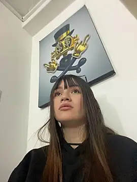 Snapshot of angel_natural chatting on 11.04.25 angel natural online show from 11.04.25