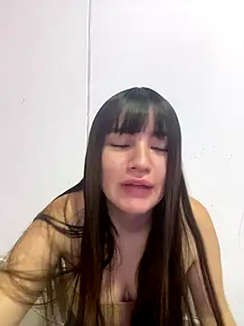 Snapshot of angel_natural chatting on 12.01.25 angel natural online show from 12.01.25