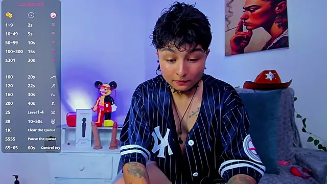 Snapshot of ZuryRamirez_ chatting on 01.31.25 ZuryRamirez  online show from 01.31.25