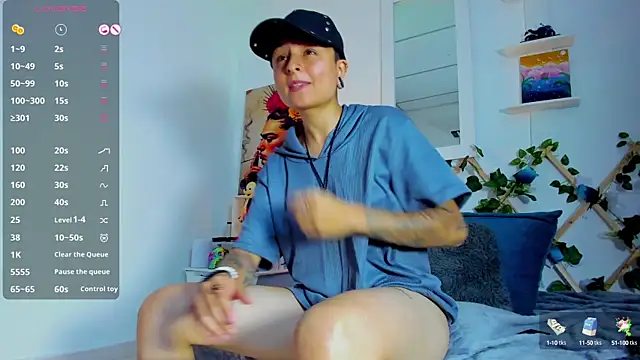 Snapshot of ZuryRamirez_ chatting on 02.20.25 ZuryRamirez  online show from 02.20.25