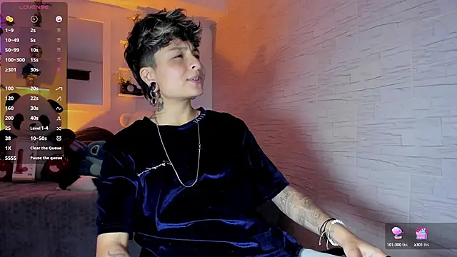 Snapshot of ZuryRamirez_ chatting on 09.21.25 ZuryRamirez  online show from 09.21.25