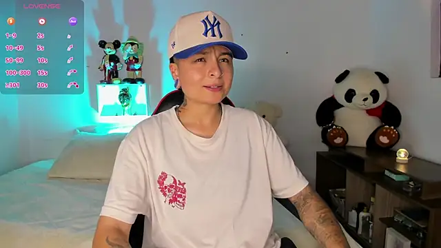 ZuryRamirez  online show from 05.22.26