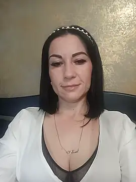 FireLily332 online show from 01.11.25