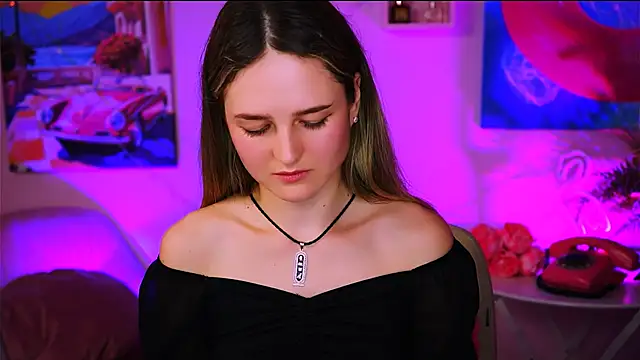 Snapshot of DeboraLarson chatting on 01.16.25 DeboraLarson online show from 01.16.25