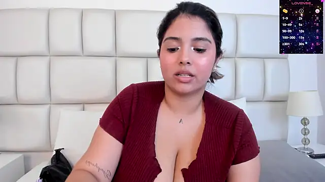 Snapshot of CortanaAdamss chatting on 12.12.24 CortanaAdamss online show from 12.12.24