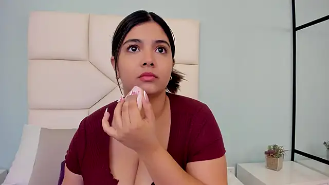 Snapshot of CortanaAdamss chatting on 01.31.25 CortanaAdamss online show from 01.31.25