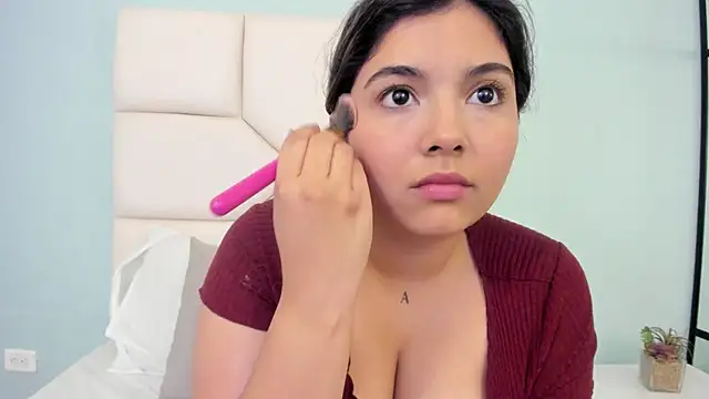 Snapshot of CortanaAdamss chatting on 02.06.25 CortanaAdamss online show from 02.06.25