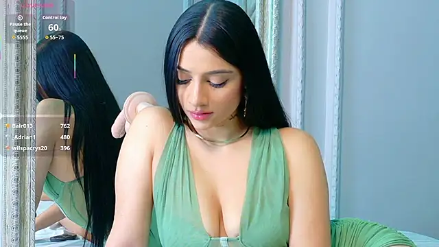 Snapshot of Harper-Avary chatting on 11.29.25 Harper-Avary online show from 11.29.25