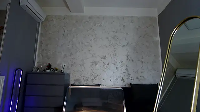 Snapshot of Ivy_belle chatting on 01.22.25 Ivy belle online show from 01.22.25