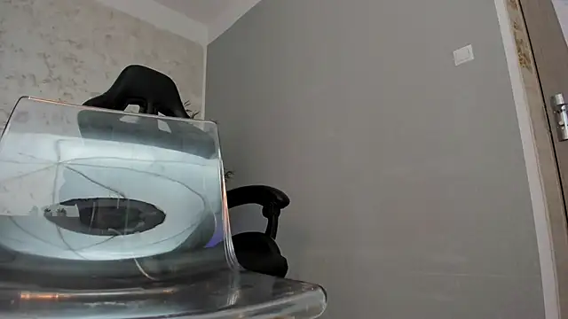 Snapshot of Ivy_belle chatting on 03.15.25 Ivy belle online show from 03.15.25