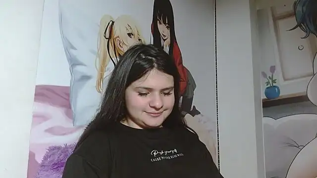 Snapshot of mackenhot303av chatting on 02.14.25 mackenhot303av online show from 02.14.25