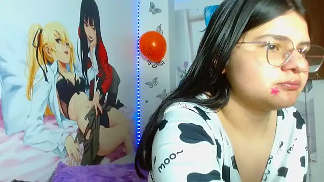 Snapshot of mackenhot303av chatting on 10.17.25 mackenhot303av online show from 10.17.25